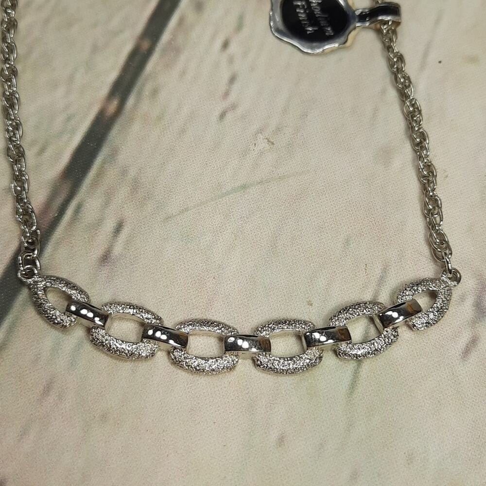 NWT Silver Tone Chain Link‎ Necklace with Rhodium Finish